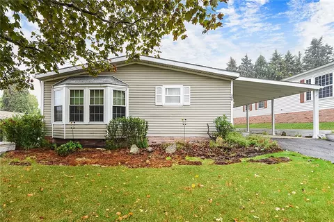308 Glendale Ln, Murrysville, PA 15668
