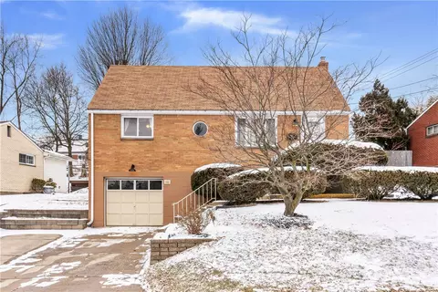 132 Lansdowne Dr, Verona, PA 15147