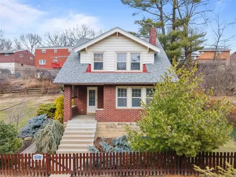 2450 Potomac Ave, Pittsburgh, PA 15216