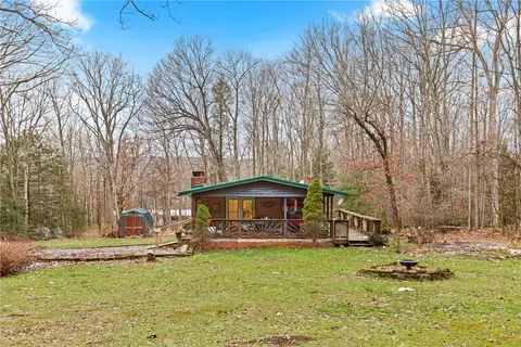 121 Primrose Ln, Rockwood, PA 15557