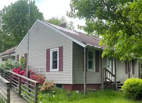 88 Fetsko Rd, West Middlesex, PA 16159
