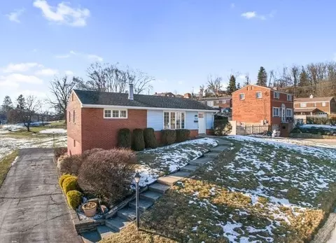 303 Mandrake Dr, Pittsburgh, PA 15209