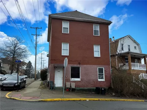 898 11th St, Ambridge, PA 15003