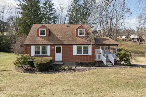 112 Thomas Rd, Mcmurray, PA 15317