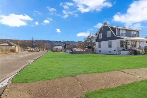 1701 Corporation St, Beaver, PA 15009