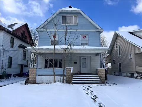 717 N Mercer St, New Castle, PA 16101