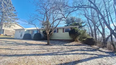 317 Patton Ln, New Derry, PA 15671