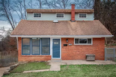 155 Gilmore Dr, Pittsburgh, PA 15235
