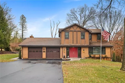 1787 Hassam Rd, Coraopolis, PA 15108