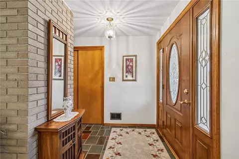 Entry Way - 9 Dell Dr, Irwin, PA 15642 photo 1 of 1