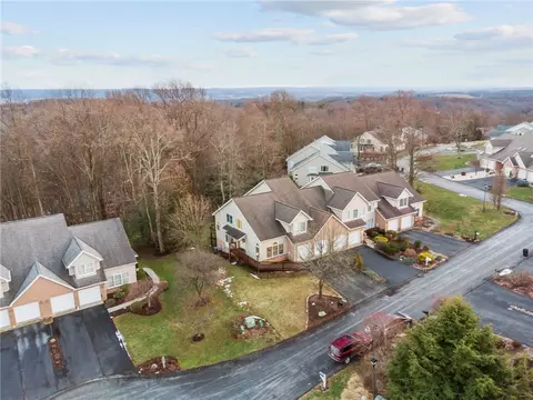 1105 Lake Heights Way, Greensburg, PA 15601