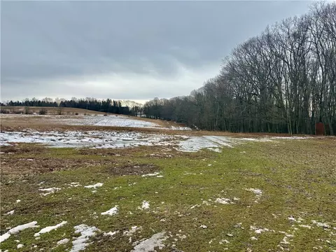 000 Klink Hollow Rd, Rockwood, PA 15557