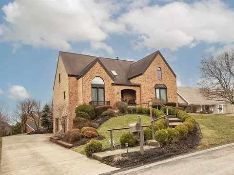 4 Glennvue Dr, Pittsburgh, PA 15205