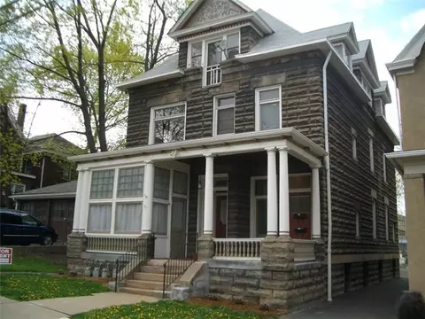 7609 Tuscarora St, Pittsburgh, PA 15221