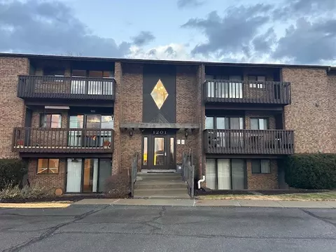 1201 Dutilh Rd #5, Cranberry Township, PA 16066