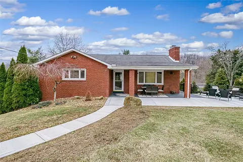 2530 Old Washington Rd, Pittsburgh, PA 15241