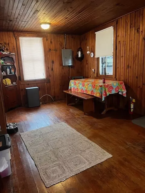 Dining - 122 Pinetree Dr, Rockwood, PA 15557 photo 1 of 1