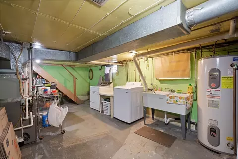 29 Maple St, Eighty Four, PA 15330 photo 26