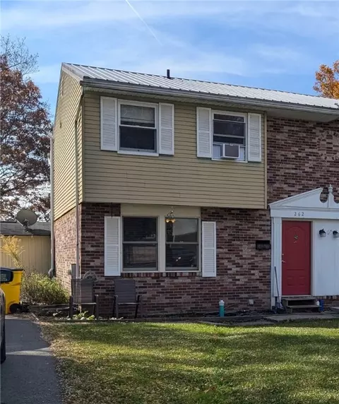262 Marietta Dr, Johnstown, PA 15904