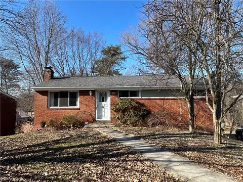 300 Alpine Village Dr, Monroeville, PA 15146