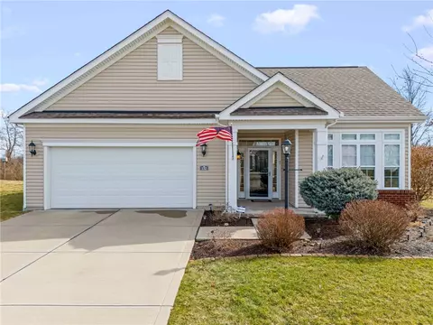 132 Hill Place Dr, Mcdonald, PA 15057