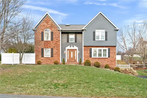 19 Timber Trail Dr, Greensburg, PA 15601