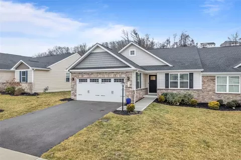 717 Celia Way, Harmony, PA 16037 photo 3