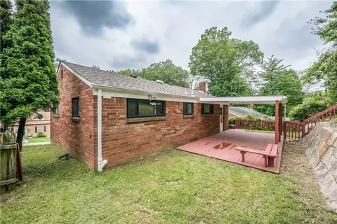 Exterior - 4609 E Willock Rd, Pittsburgh, PA 15227 photo 2 of 7
