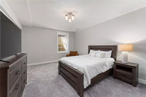 Bedroom - 629 Chilliwack Ln, Mars, PA 16046 photo 9 of 9