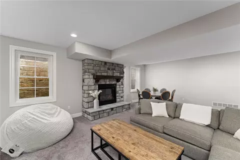 Living - 629 Chilliwack Ln, Mars, PA 16046 photo 7 of 7
