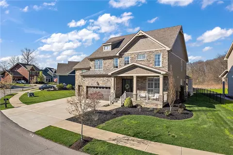 Exterior - 629 Chilliwack Ln, Mars, PA 16046 photo 2 of 5