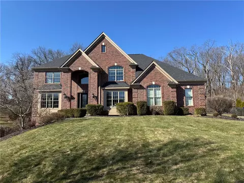 1839 Liberty Way, Valencia, PA 16059