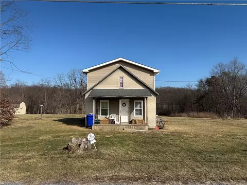 225 Dutchtown Rd, Butler, PA 16002