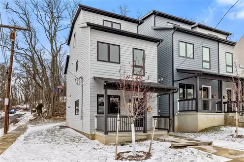 5203 Columbo St, Pittsburgh, PA 15224