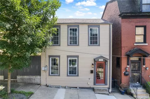 1112 Linden Pl, Pittsburgh, PA 15212