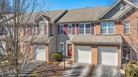 781 Norwegian Spruce Dr, Mars, PA 16046
