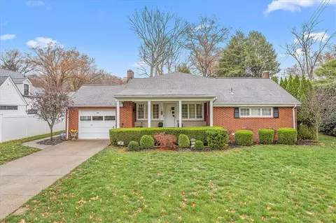 508 Maple Ln, Sewickley, PA 15143