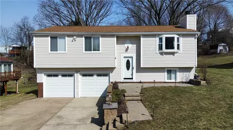 103 Macnab Dr, Coraopolis, PA 15108