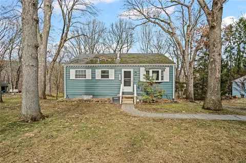 2461 Oak Hill Rd, Gibsonia, PA 15044