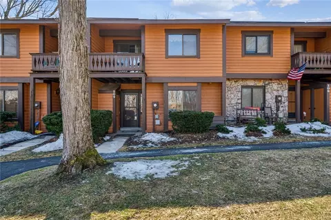 109 Swiss Mountain Dr, Champion, PA 15622