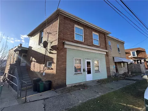 427 Duss Ave, Ambridge, PA 15003