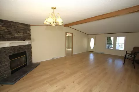 126 Eagle Pointe Ests, New Eagle, PA 15067 photo 11