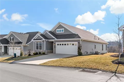 232 Liberty Blvd, Canonsburg, PA 15317