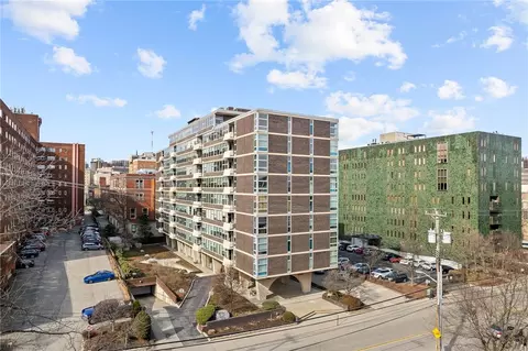 552 N Neville St #83, Pittsburgh, PA 15213