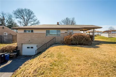 5222 Meadowcrest Rd, Pittsburgh, PA 15236