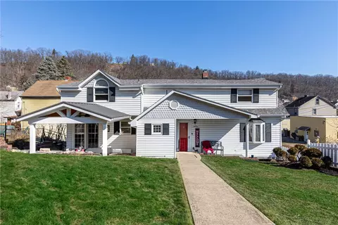 1402 Pine Hollow Rd, Mckees Rocks, PA 15136