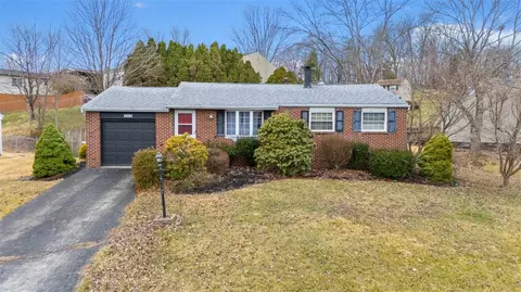 204 Quail Dr, Greensburg, PA 15601
