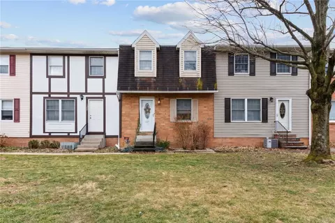 1307 Alpen Strasse, Latrobe, PA 15650