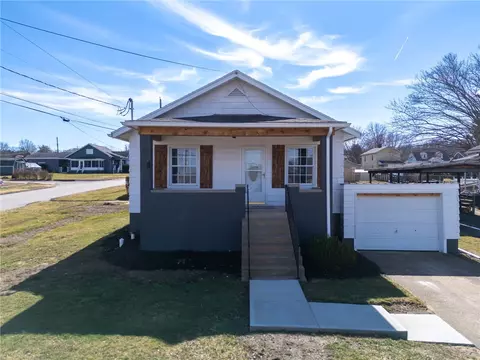 3 Cottage Ave, Masontown, PA 15461
