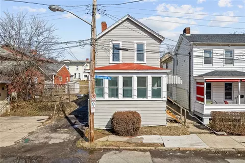 9 Ainsworth St, Pittsburgh, PA 15220